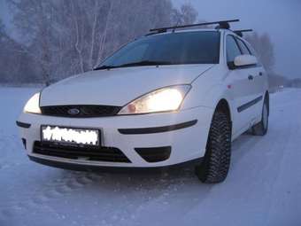 2003 Ford Focus Images