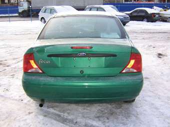 2003 Ford Focus Images