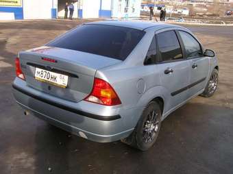 2003 Ford Focus Pics