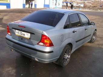 2003 Ford Focus Pics