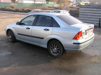 2003 Ford Focus Pictures