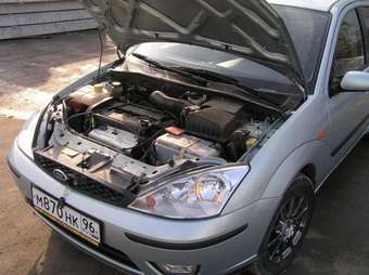 2003 Ford Focus Photos