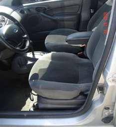 2003 Ford Focus Photos