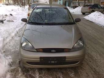 2003 Ford Focus Photos