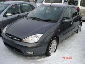 2003 Ford Focus Photos