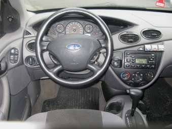 2003 Ford Focus Pictures