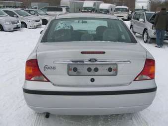 2003 Ford Focus Pics