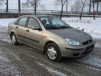 2003 Ford Focus Images