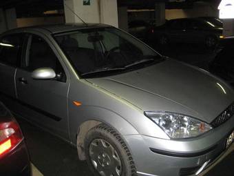 2003 Ford Focus Photos