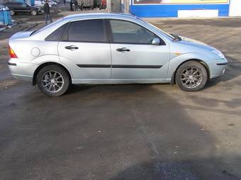 2003 Ford Focus Pictures