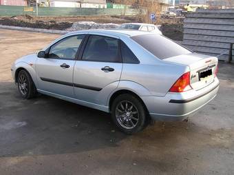 2003 Ford Focus Photos