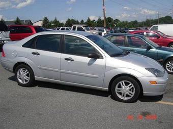 2003 Ford Focus Pics