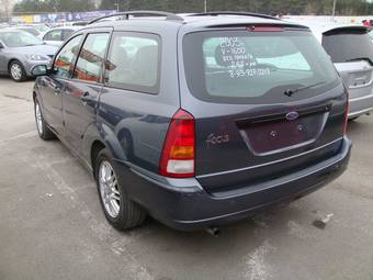 2003 Ford Focus Pictures