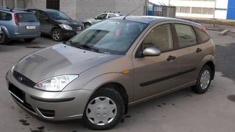 2003 Ford Focus Photos