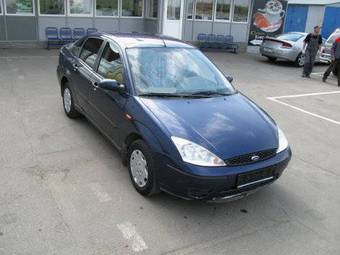 2003 Ford Focus Photos