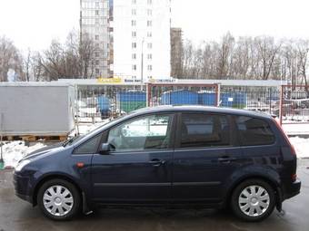 2003 Ford Focus Photos