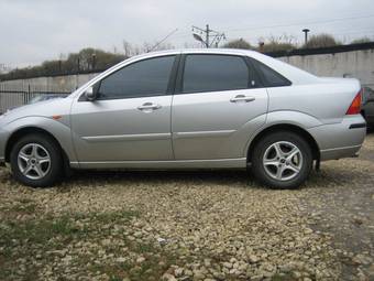2003 Ford Focus Pictures