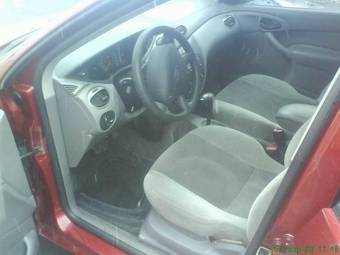 2003 Ford Focus Pictures