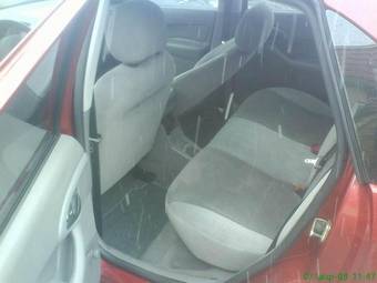 2003 Ford Focus Pictures