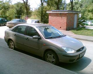 2003 Ford Focus Photos