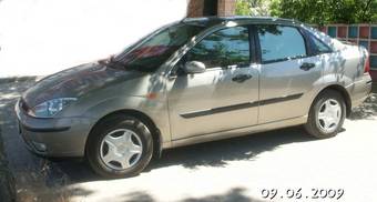 2003 Ford Focus Pictures