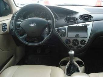 2003 Ford Focus Pictures