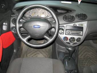 2003 Ford Focus Pictures