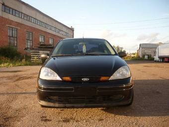 2003 Ford Focus Photos