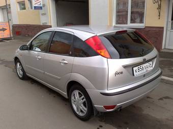 2003 Ford Focus Photos