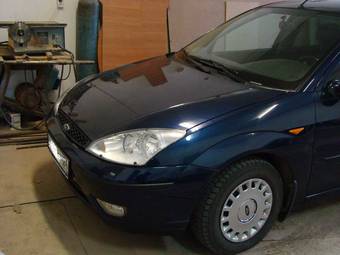 2003 Ford Focus Photos