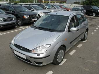 2003 Ford Focus Photos