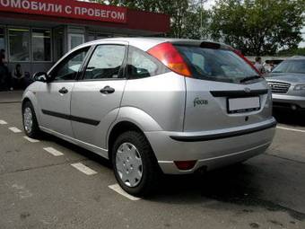 2003 Ford Focus Photos