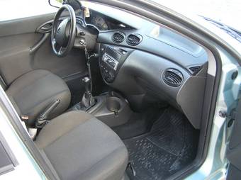 2003 Ford Focus Pictures