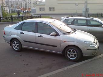 2003 Ford Focus Pictures