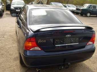2004 Ford Focus Pictures