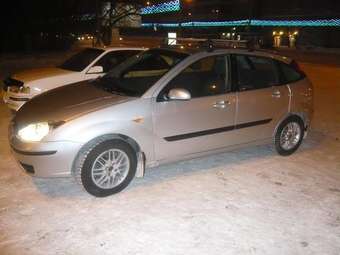 2004 Ford Focus Pics