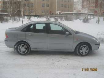 2004 Ford Focus Wallpapers