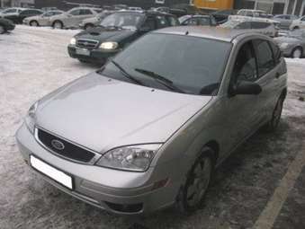 2004 Ford Focus Pictures