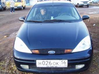 2004 Ford Focus Pictures