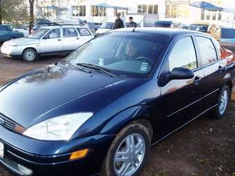 2004 Ford Focus Wallpapers