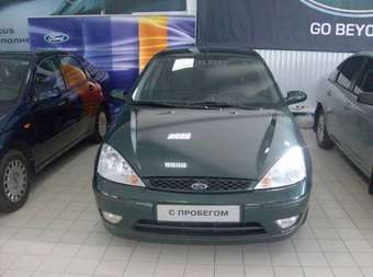 2004 Ford Focus Pictures