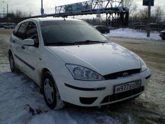 2004 Ford Focus Pictures