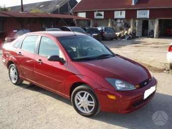 2004 Ford Focus Pics