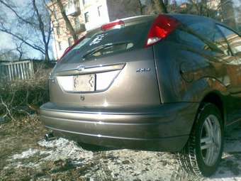 2004 Ford Focus Pictures