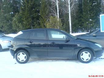 2004 Ford Focus Pictures