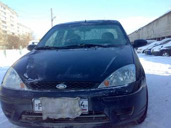 2004 Ford Focus Photos