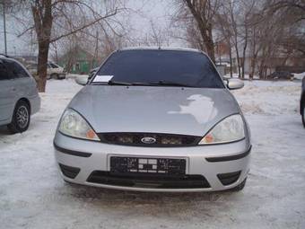 2004 Ford Focus Photos