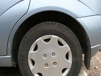2004 Ford Focus Pictures