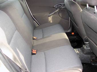 2004 Ford Focus Pics