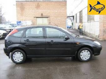 2004 Ford Focus Pictures